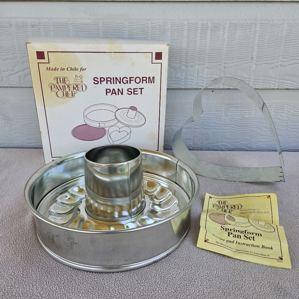 Vintage 1994 Pampered Chef Heart Shaped Springform Pan Set Instructions Box